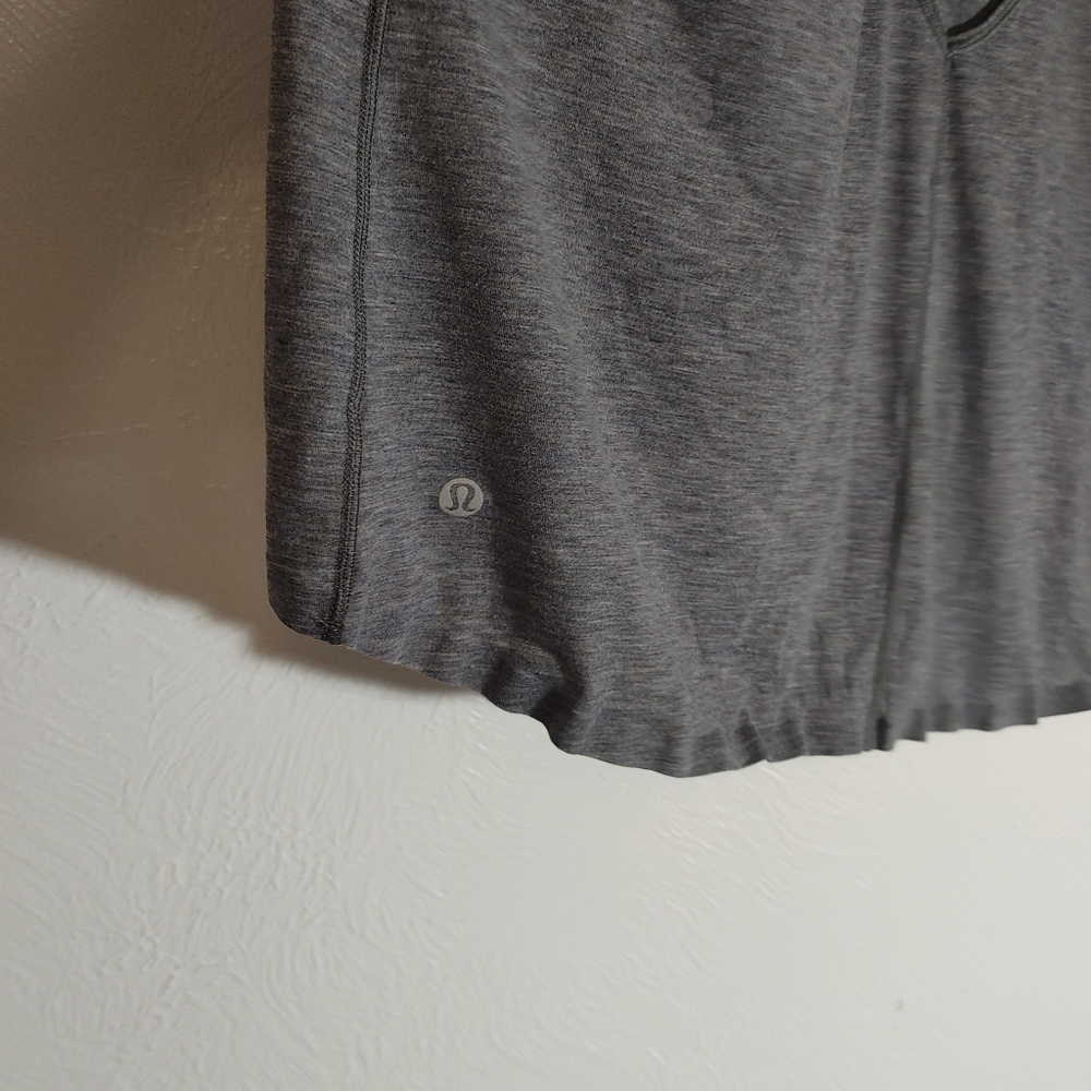 lululemon Tank - Picture 5 of 8